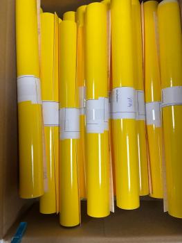 Vinylfolie glänzend  4011 hell gelb 60cm x 1m Rolle